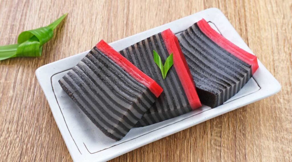 Kue Lapis Tradisional yang Bikin Kangen