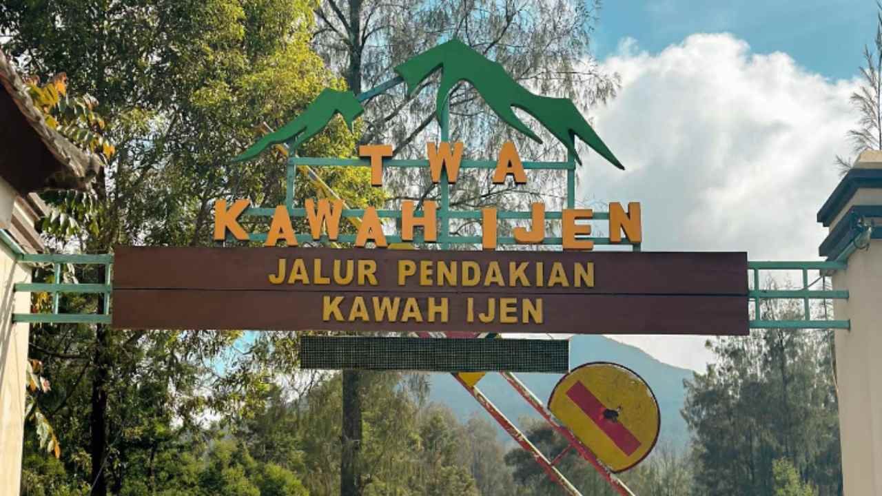Keindahan Gunung Ijen di Banyuwangi yang Bikin Kamu Pengen Balik Lagi