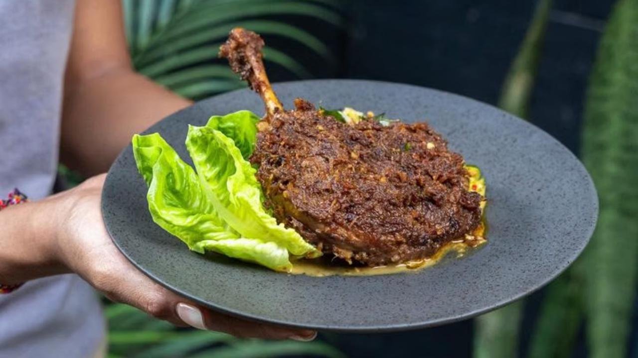 Bebek Bakar Lada Hitam