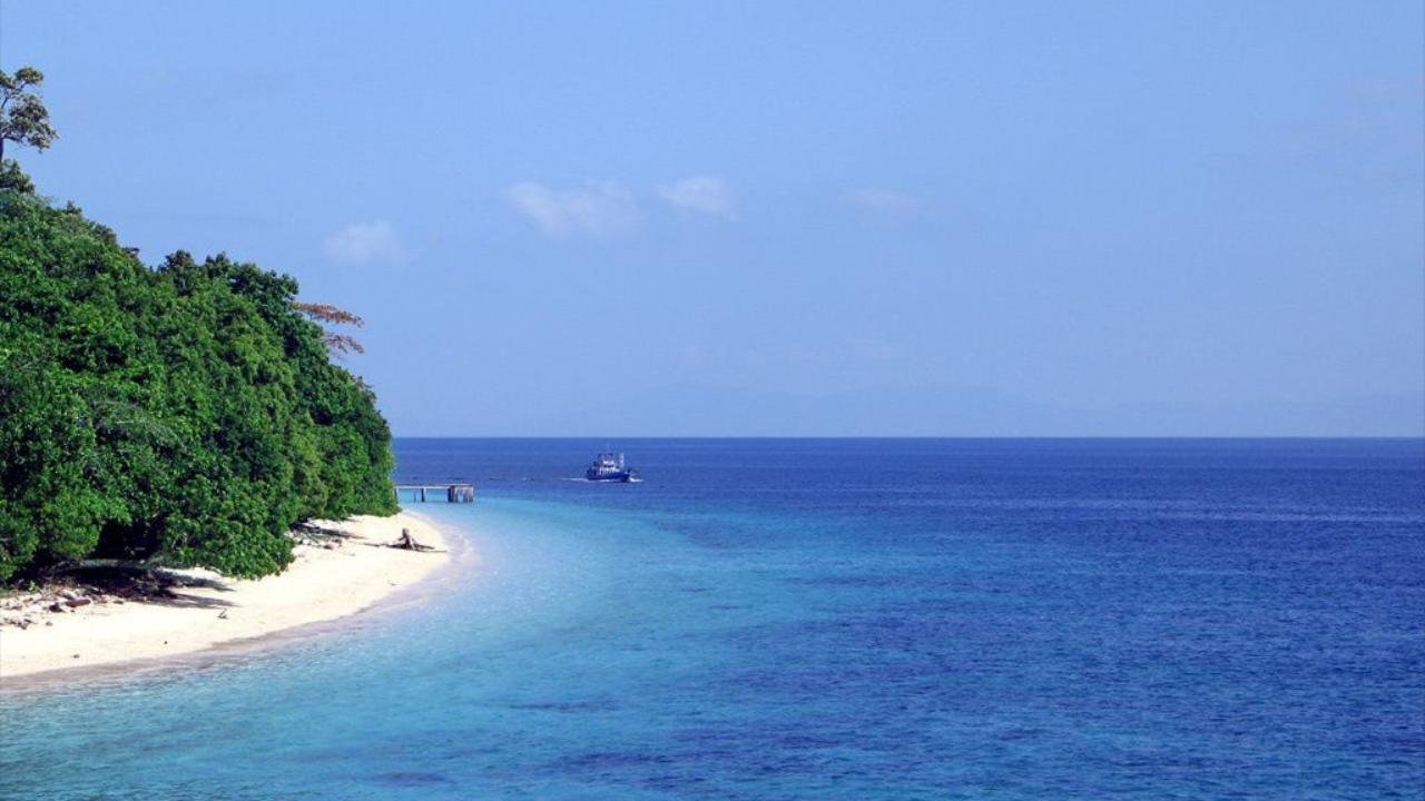 Pantai Kuala Merisi Aceh Menarik Perhatian Wisatawan